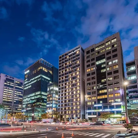 Hotel Peyto Samseong