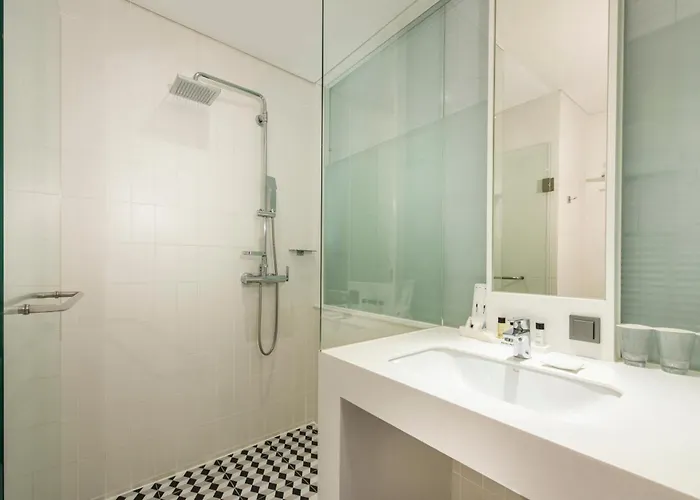 Peyto Samseong Hotel 3*