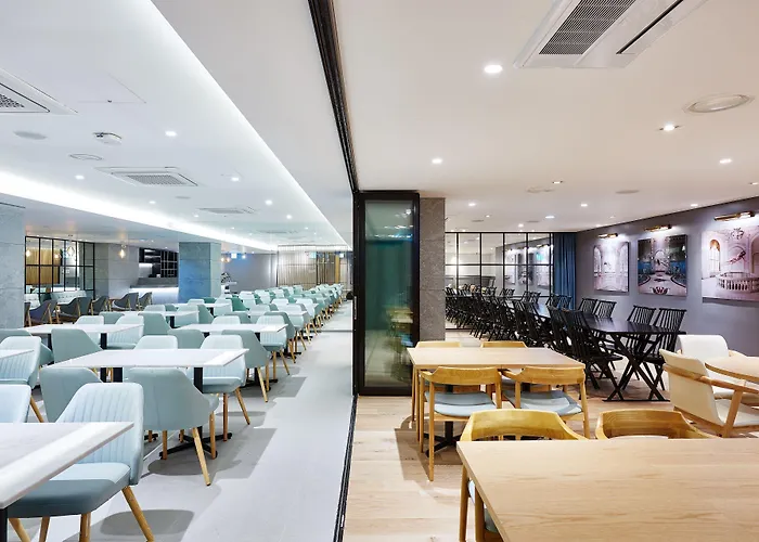 Hotel Peyto Samseong