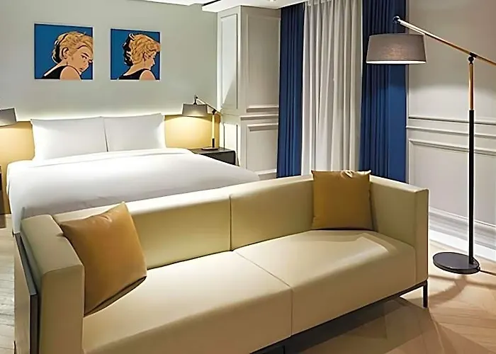 Peyto Samseong Hotel